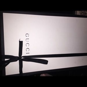 Brand new never worn Gucci handbag.